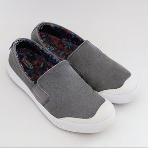 Keen Mens White & Gray Casual California Canvas Slip On Shoes Surfer Skater 11